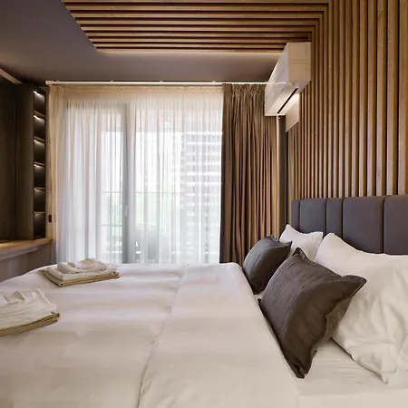 Symphony Apartment Warna
